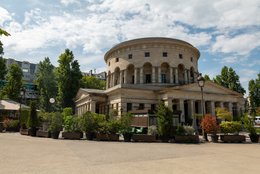 19th-arrondissement;-Contemporary-art-gallery;-France;-Historic-monument;-Île-de-France-region;-Kaleidos;-Kaleidos-images;-La-parole-à-limage;-Landscaped-terrace;-Paris;-Parisian-heritage;-Planted-containers;-Portico;-Restaurant;-Rotonde-de-la-Villette;-Stories-Pictures;-Summer-2026;-Tarek-Charara;-Toll-gate